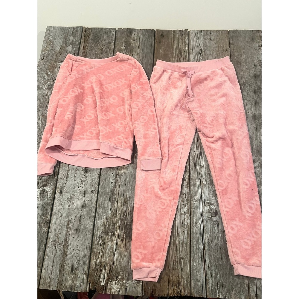 XOXO Pink Fuzzy Fleece Pajama Set Womens Small 2‎ Piece XOXO Embossed Loungewear
